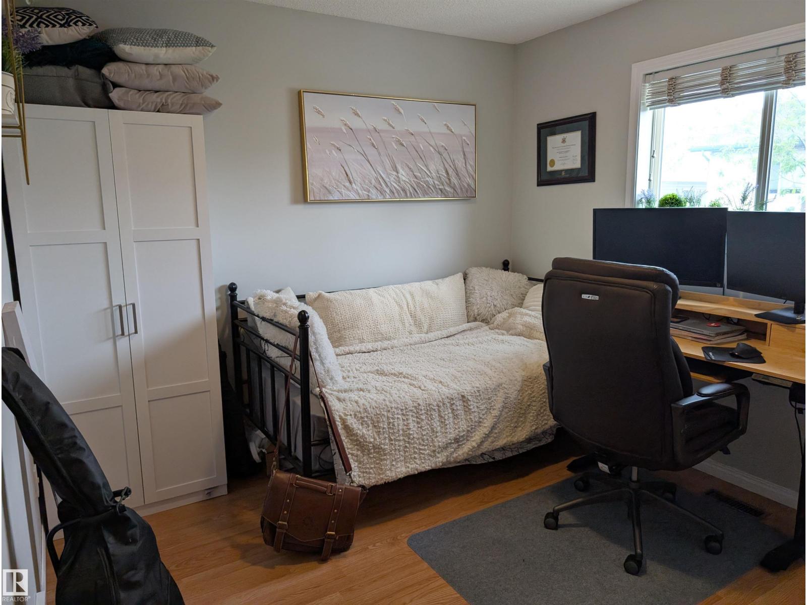 1113 HERMITAGE RD NW - 23