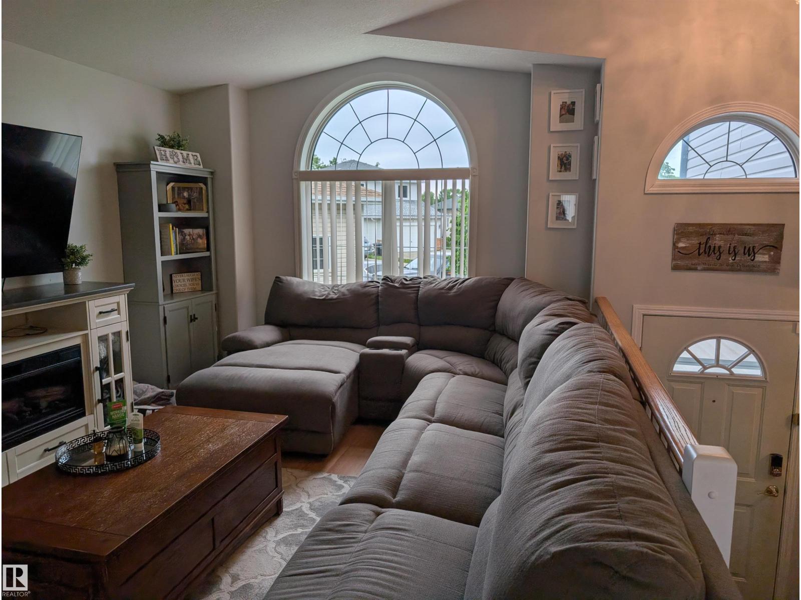 1113 HERMITAGE RD NW - 7
