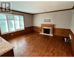 1035 Masters Green, Oakville, ON L6M2N8 Photo 35
