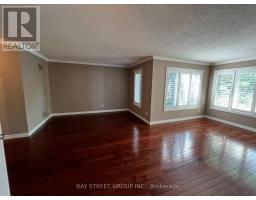 1035 Masters Green, Oakville, ON L6M2N8 Photo 20