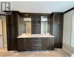 Family room - 1035 Masters Green, Oakville, ON L6M2N8 Photo 6