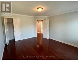 1035 Masters Green, Oakville, ON L6M2N8 Photo 21