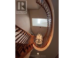 1035 Masters Green, Oakville, ON L6M2N8 Photo 25