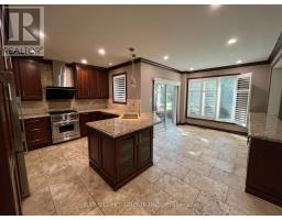 1035 Masters Green, Oakville, ON L6M2N8 Photo 24