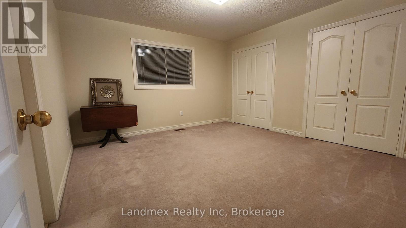 5423 PLANTER'S WOOD COURT - 24