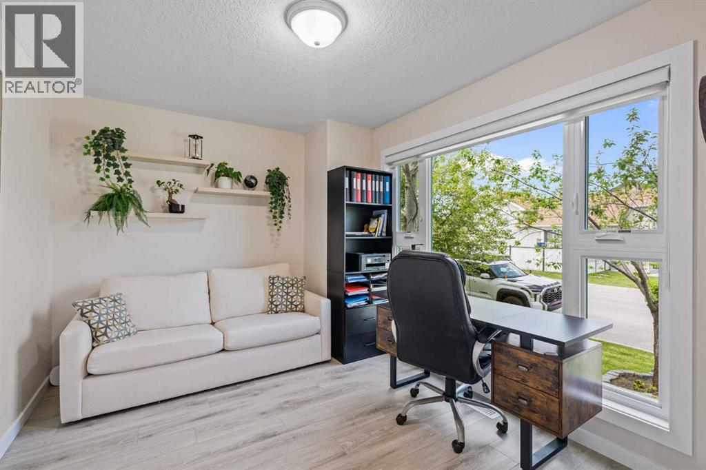148 Cramond Crescent SE - 15