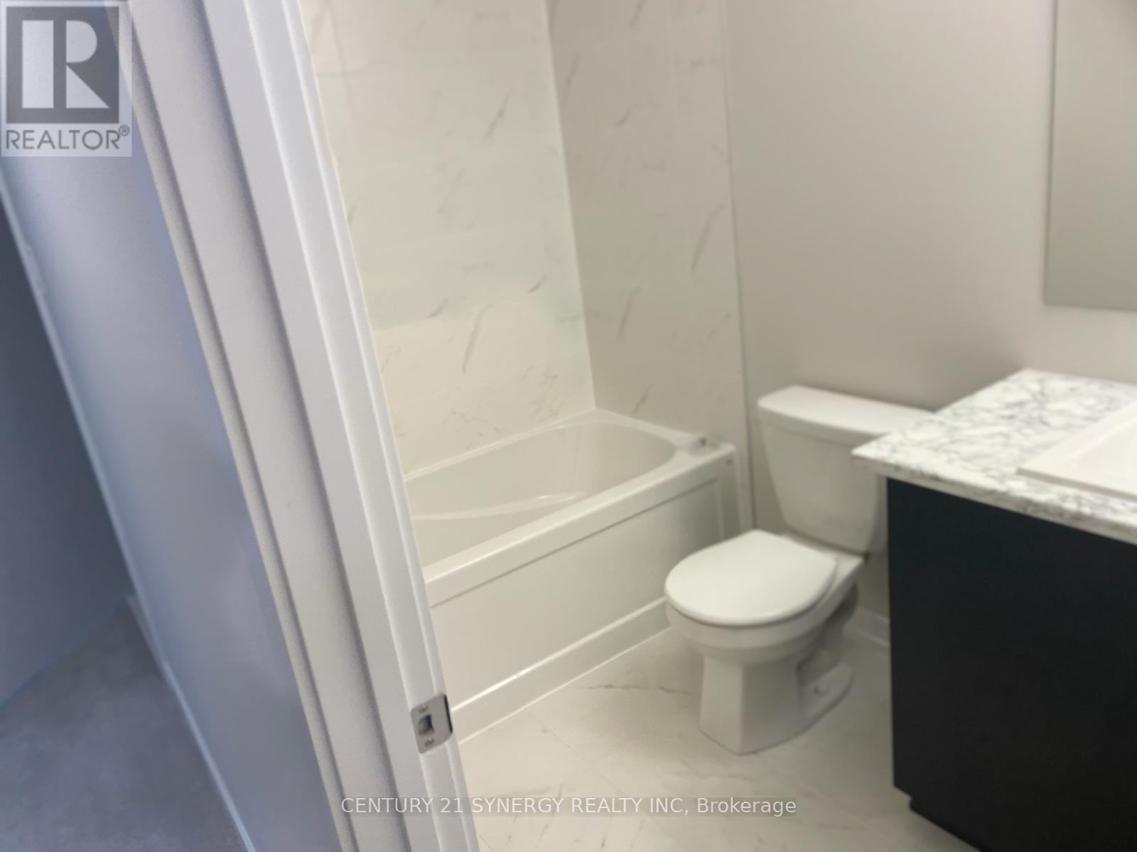 3 Bed, 4 Bath House for Rent in Ottawa – 516 OLDENBURG AVENUE S, Ottawa – MLS# W13246070 - Image 10