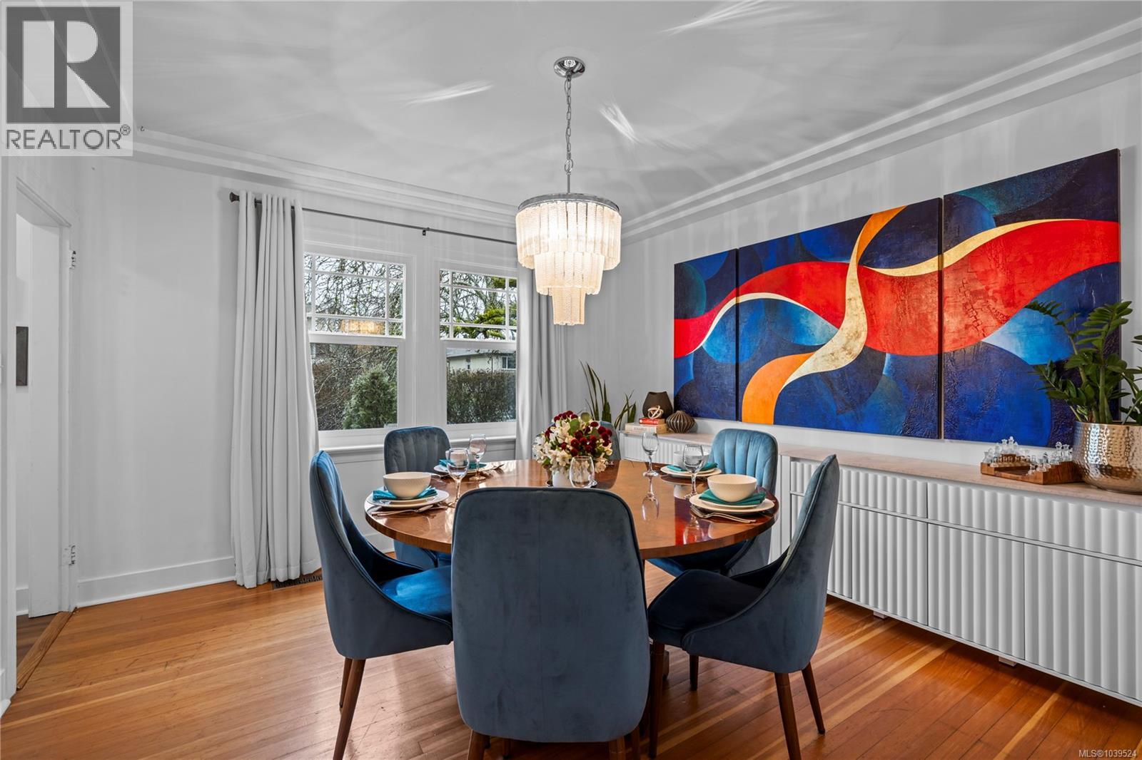 4621 Strathern St - 15