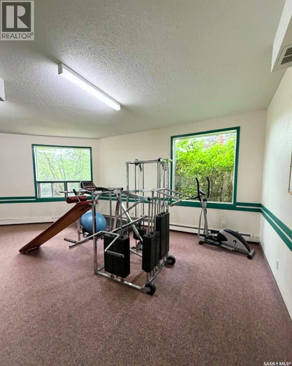 #207 423 Tait COURT - 18