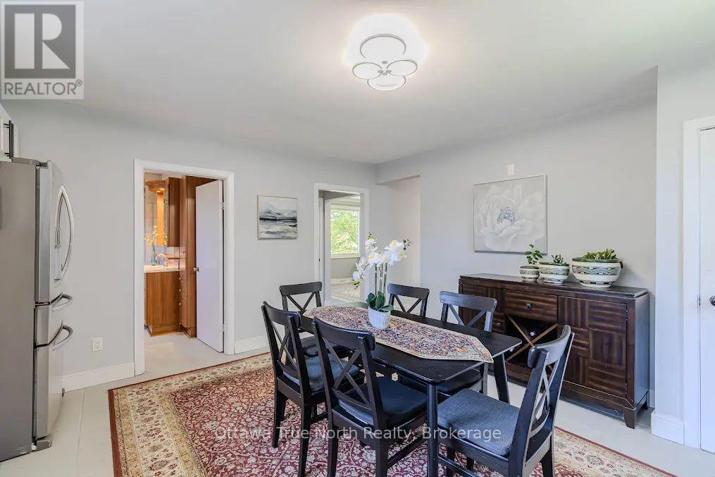 35 TAUVETTE STREET - 12