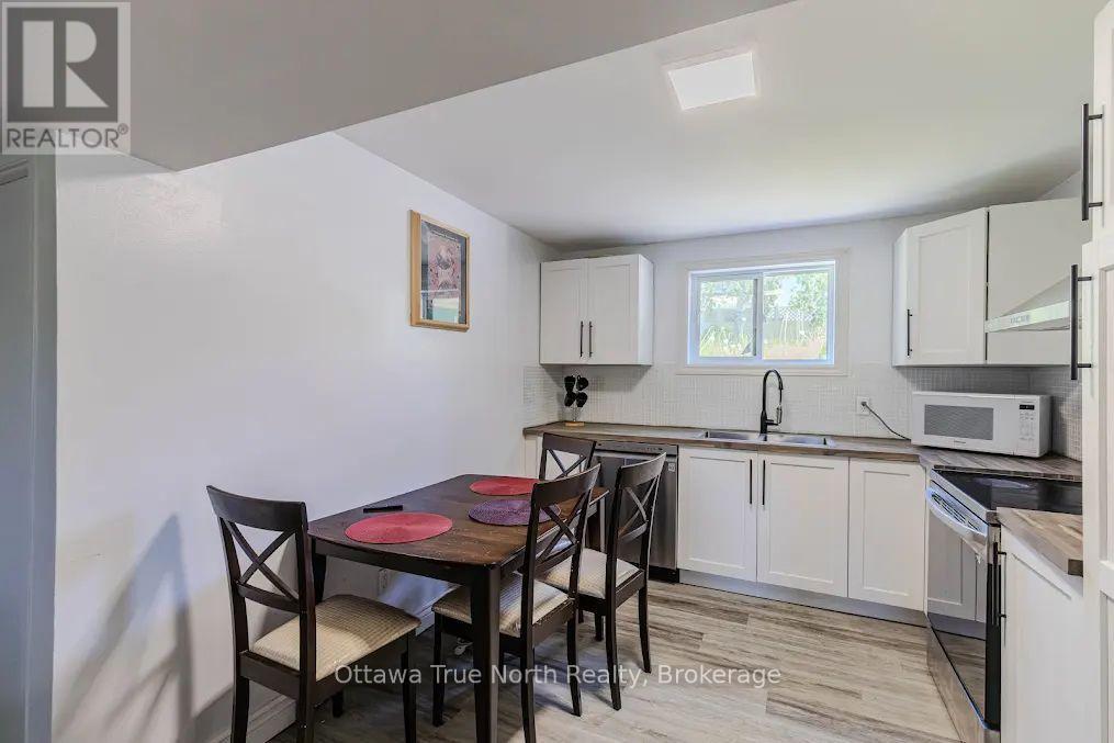 35 TAUVETTE STREET - 29