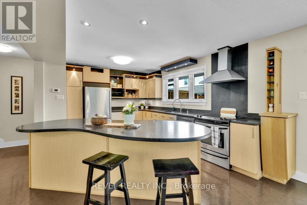 144 MONTEREY DRIVE - 14