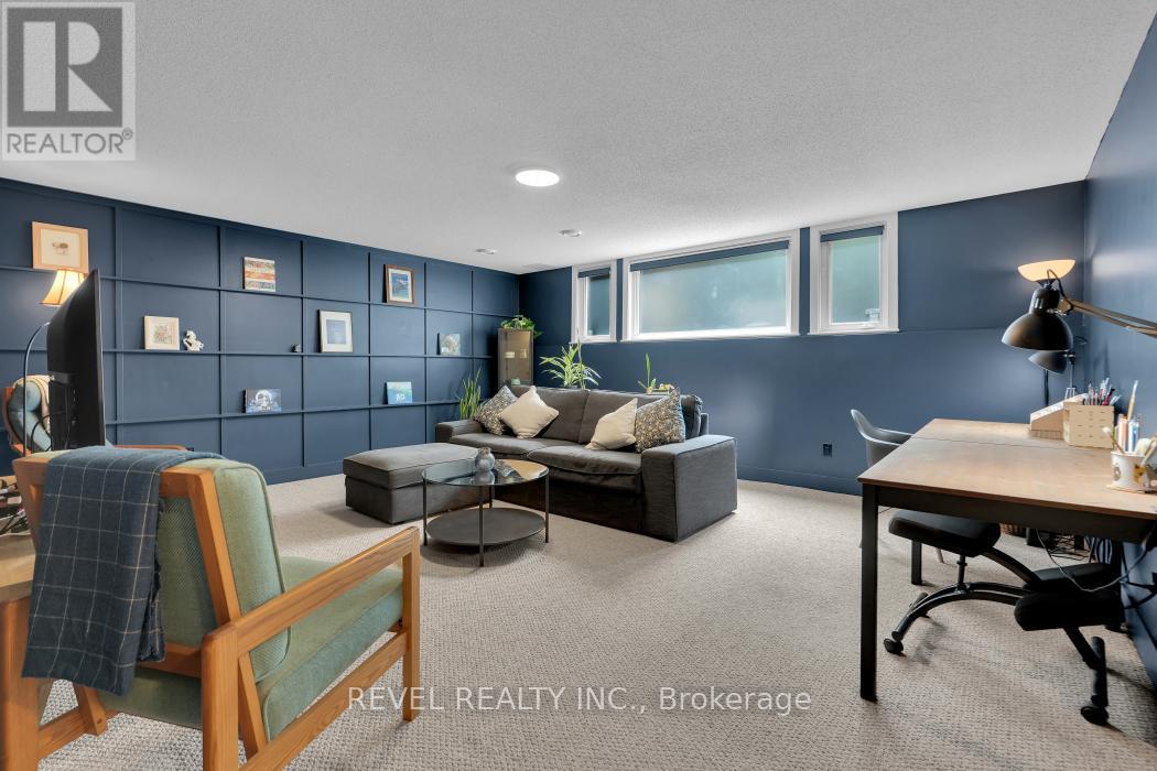 144 MONTEREY DRIVE - 31