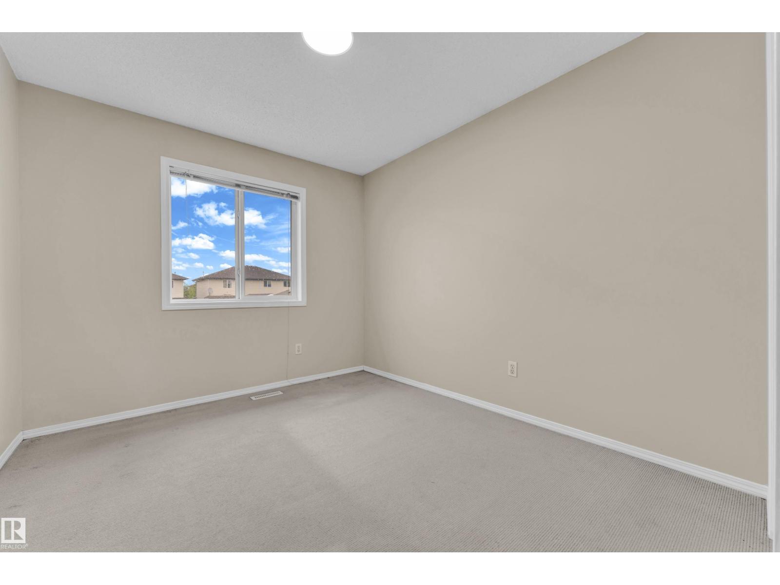 3134 30 AV NW NW - 10