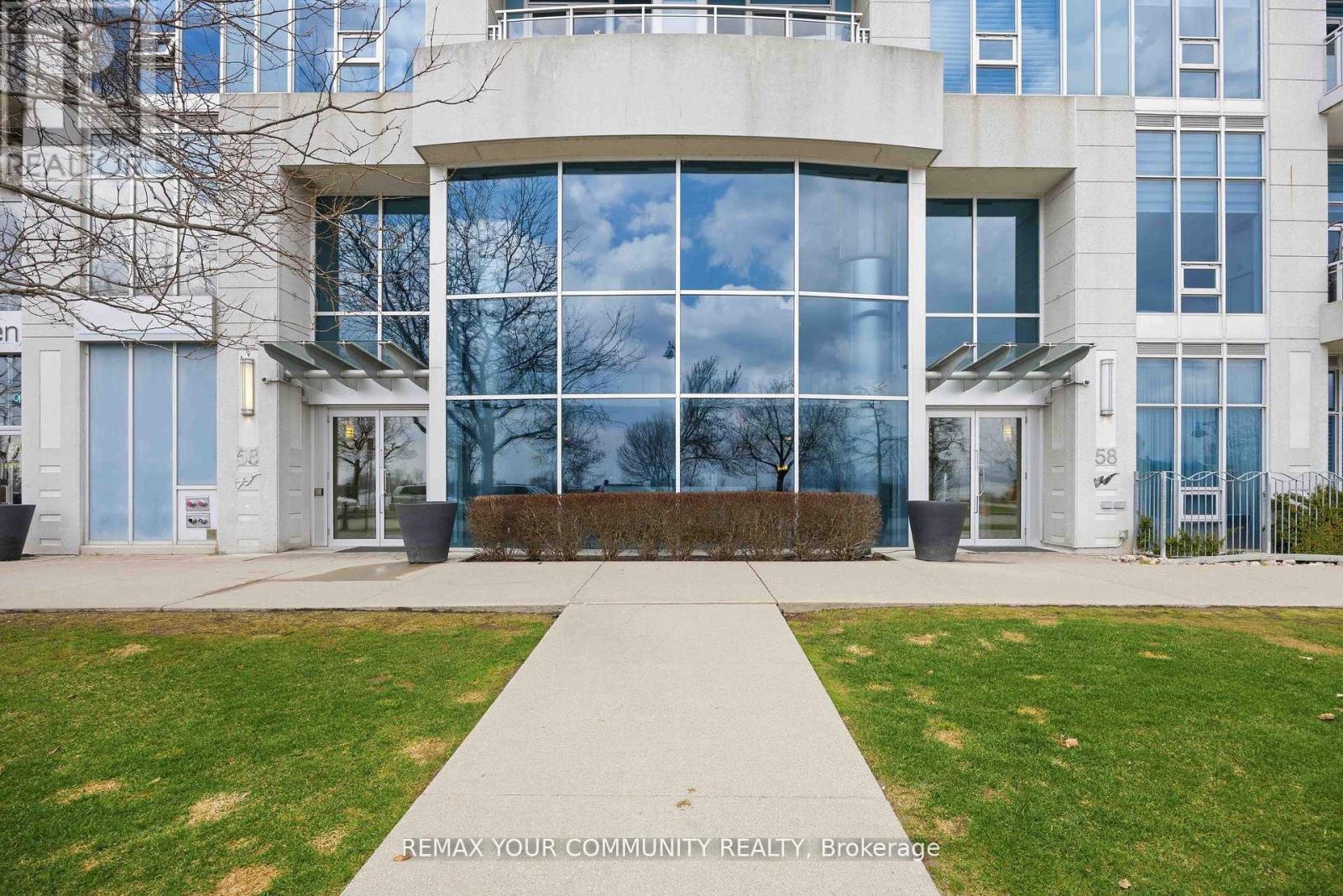 #215 58 MARINE PARADE DRIVE - 4