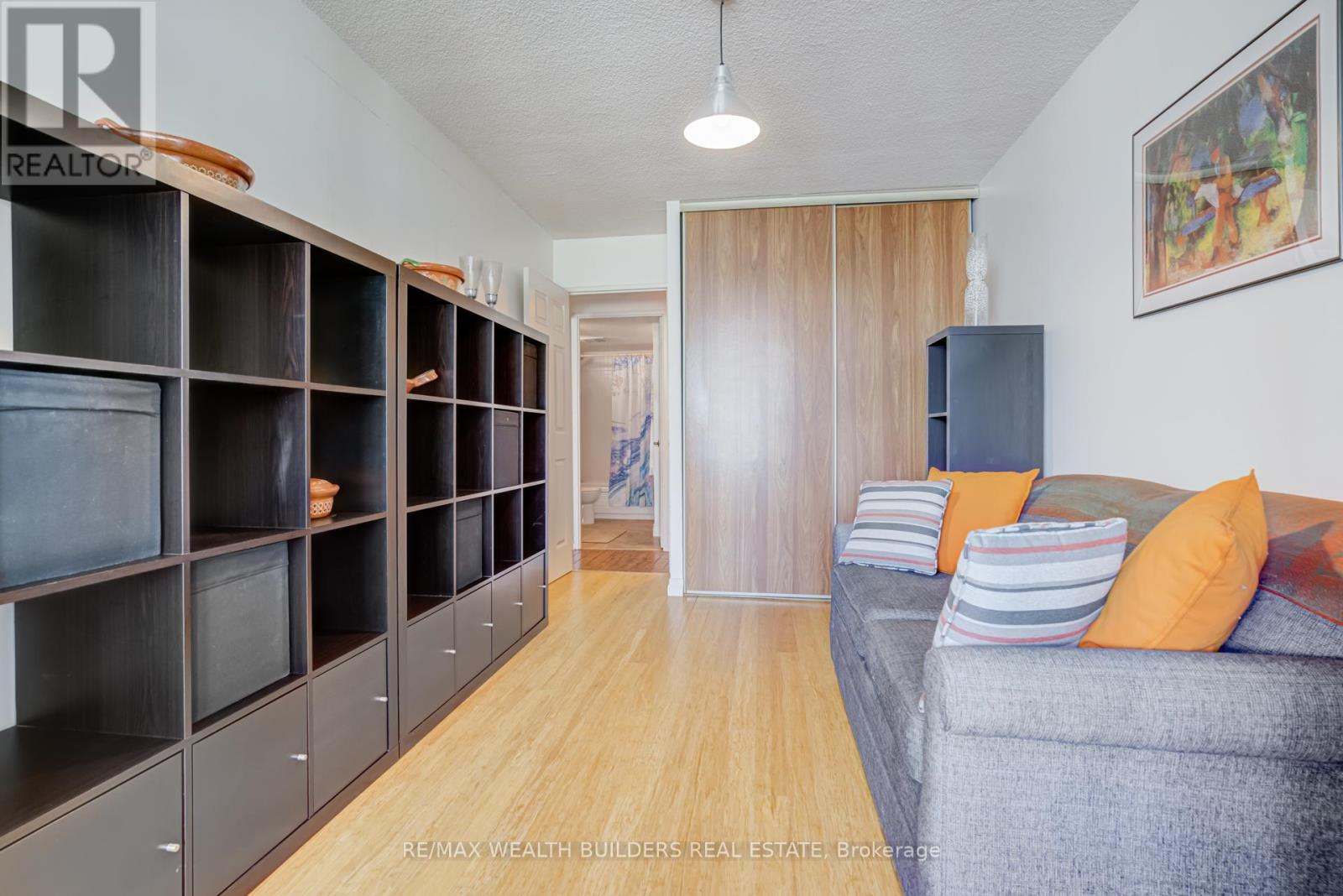 #1009 45 CARLTON STREET - 16