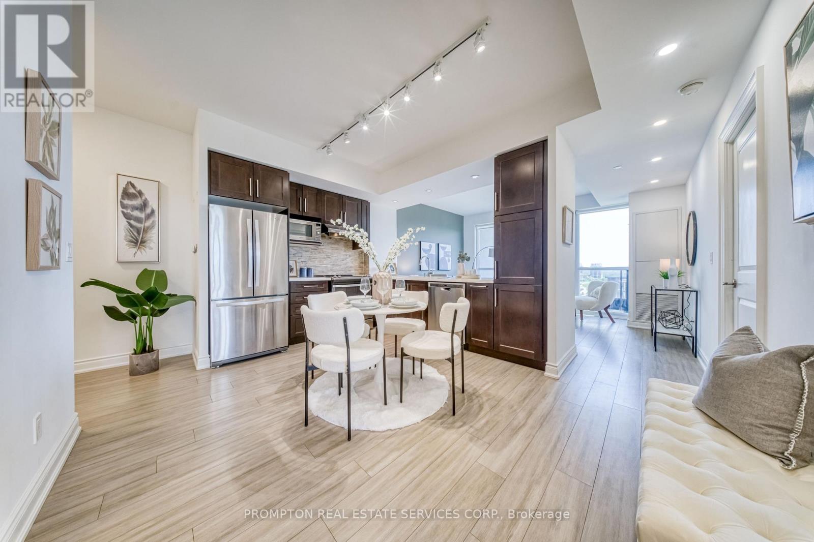 #1208 38 CEDARLAND DRIVE - 1