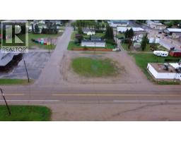 4917 51 Avenue, Lougheed