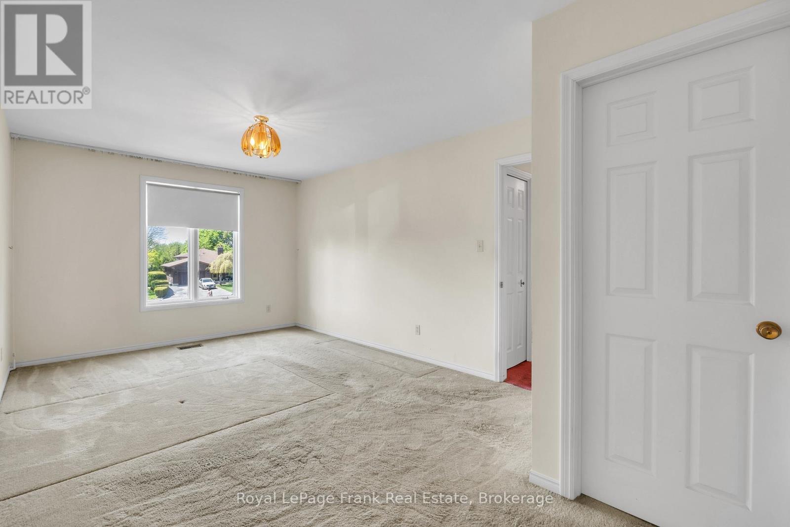311 CUMBERLAND COURT - 13