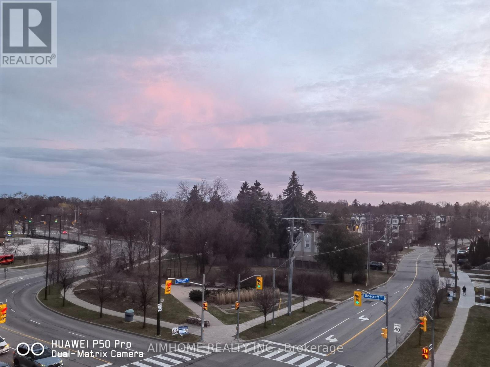 #TH120 26 CHURCHILL AVENUE - 39