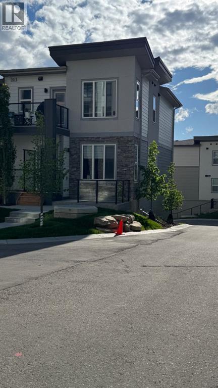 #4 2117 81 Street SW - 17