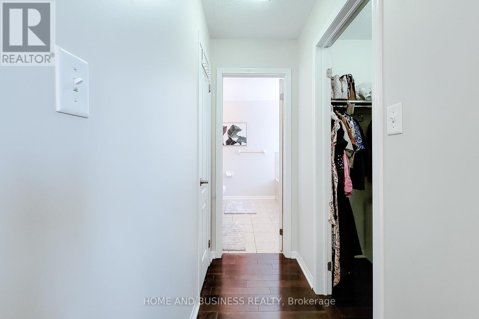 398 SCHREYER CRESCENT - 21