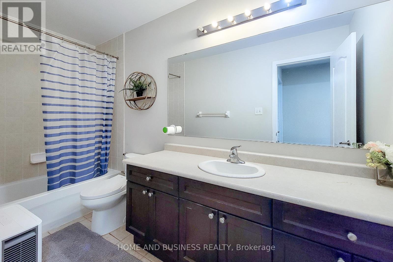 398 SCHREYER CRESCENT - 29