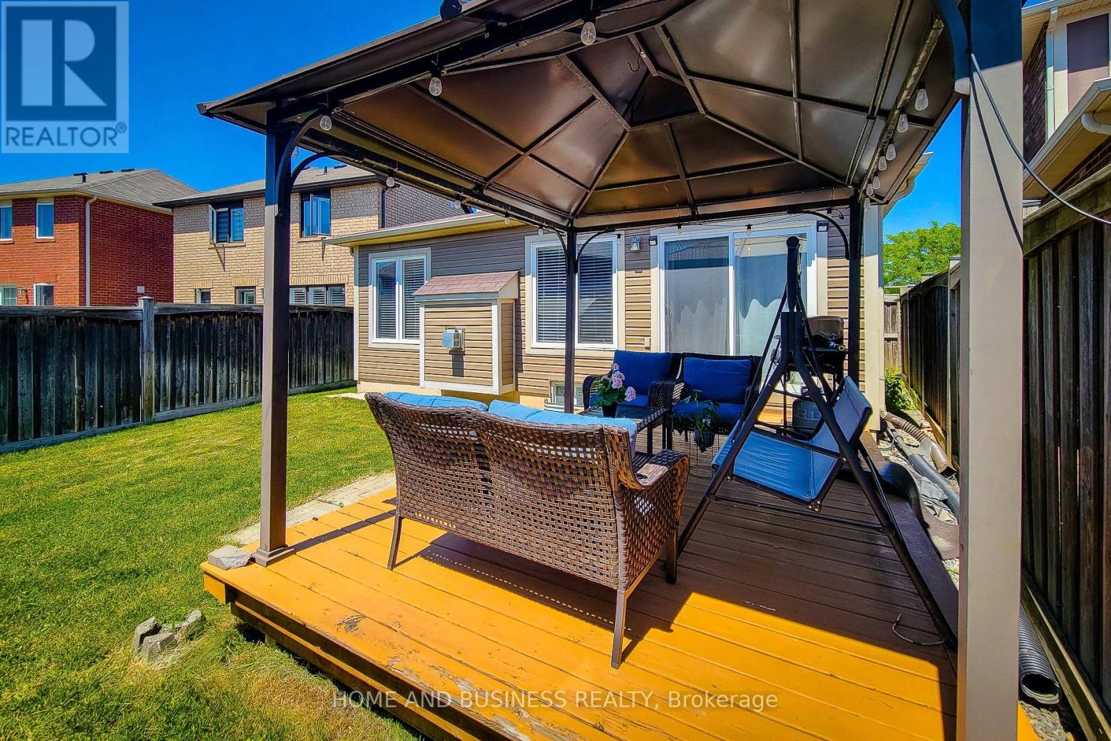 398 SCHREYER CRESCENT - 42