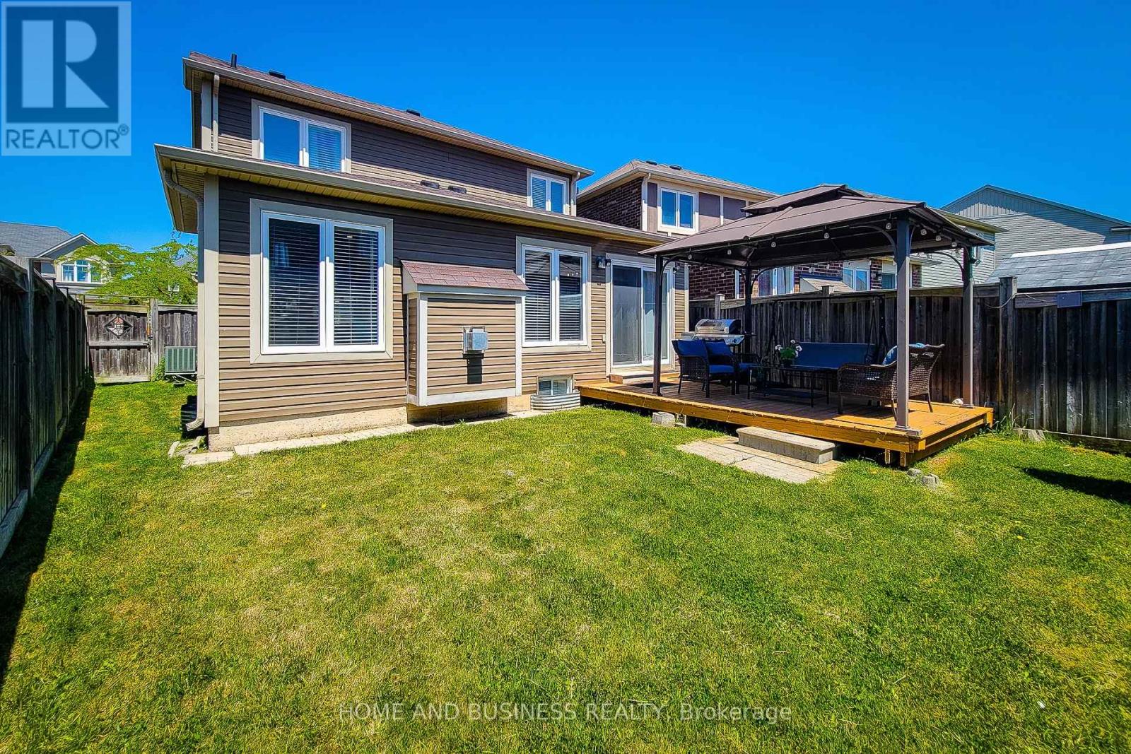 398 SCHREYER CRESCENT - 43