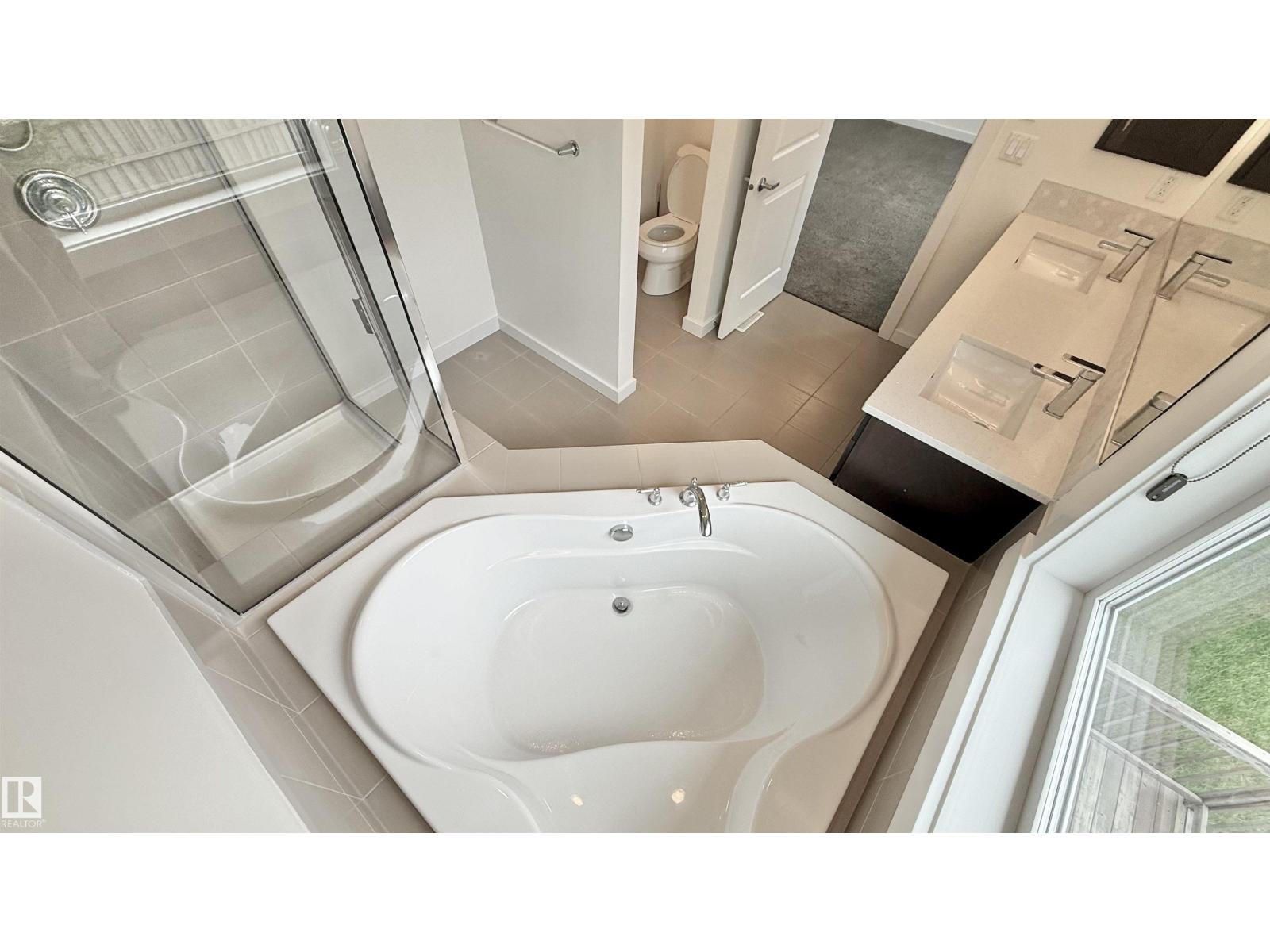 3962 CLAXTON LO SW - 28