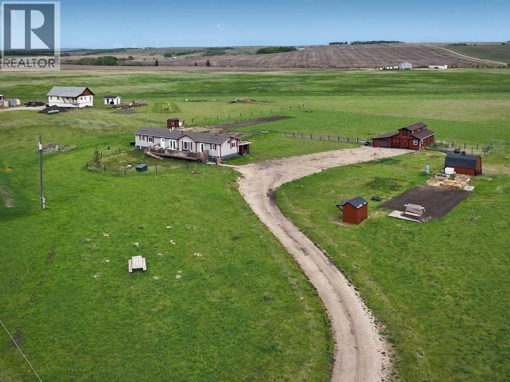 734017 Range Road 65 - photo 2