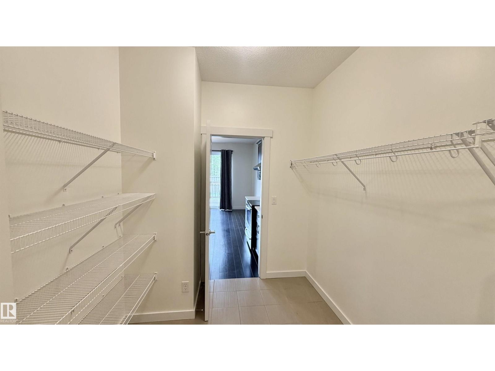 3962 CLAXTON LO SW - 13