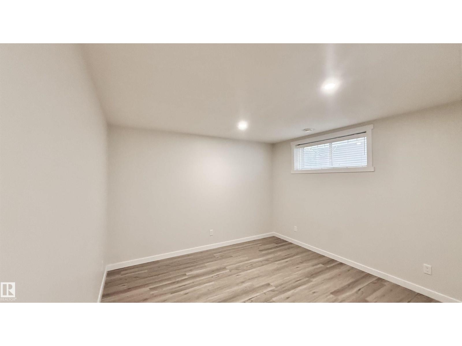 3962 CLAXTON LO SW - 46