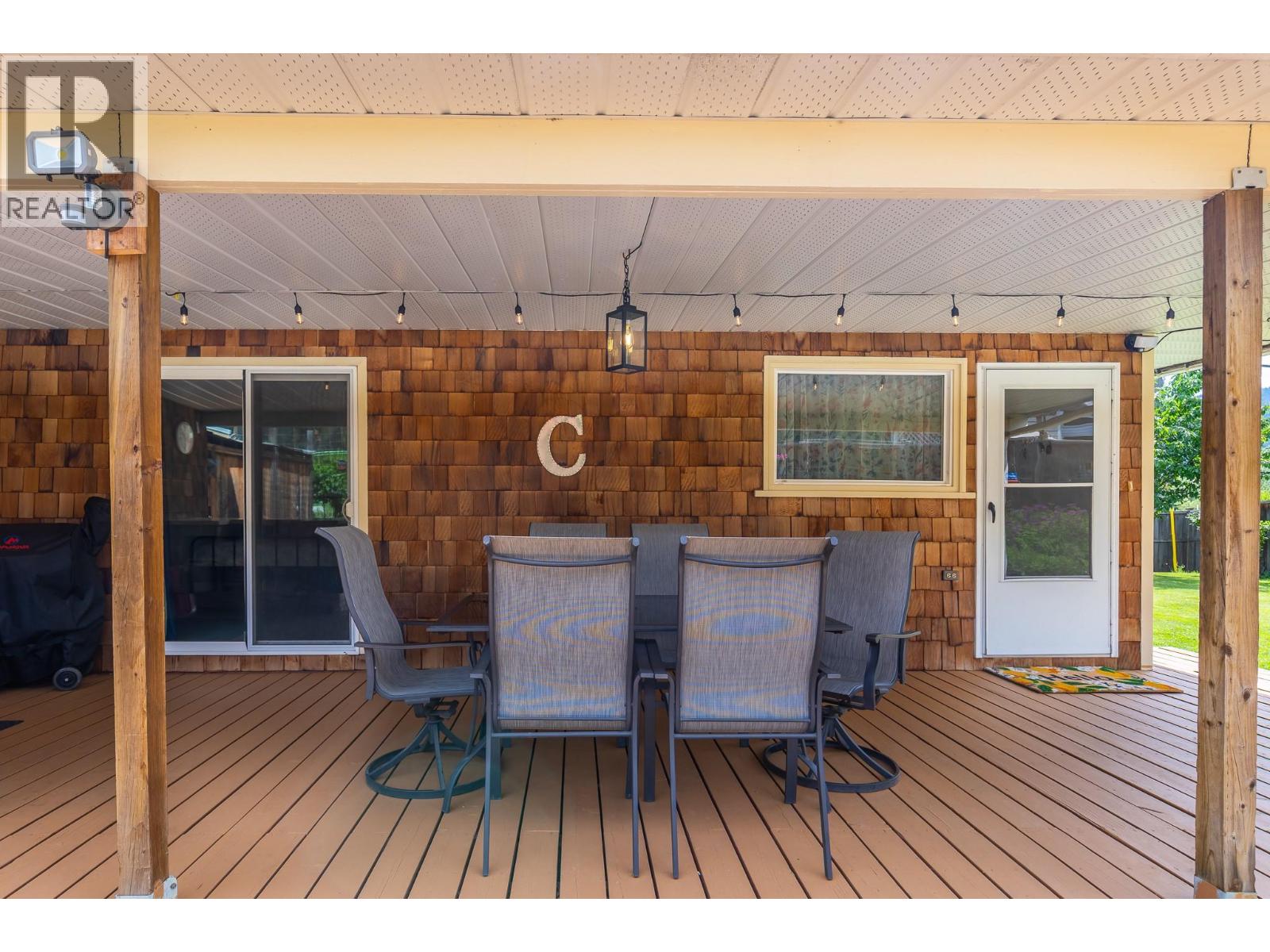 6310 Freeman Drive - 10