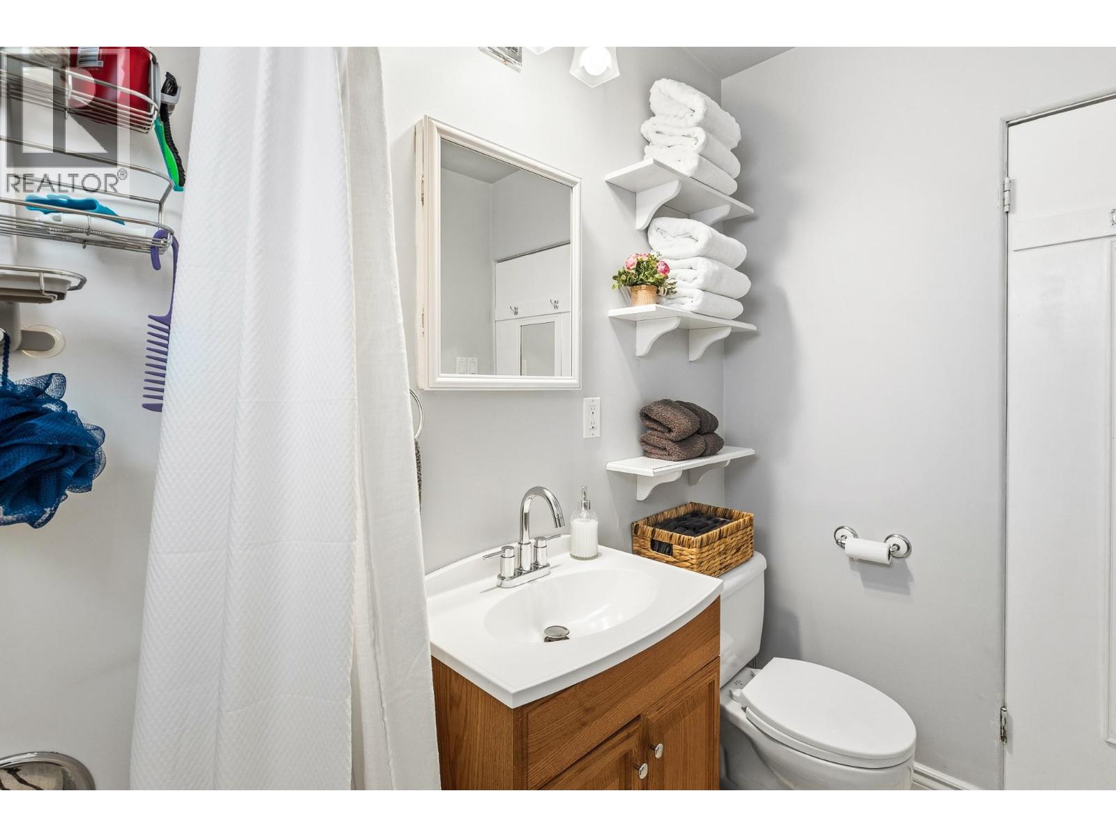 6310 Freeman Drive - 54