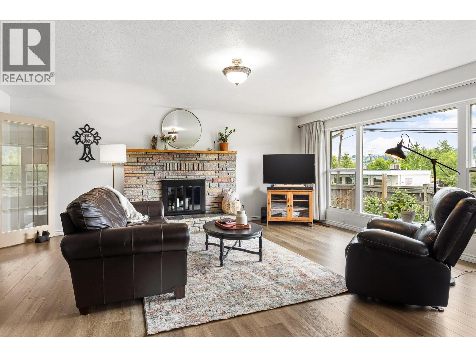 6310 Freeman Drive - 31
