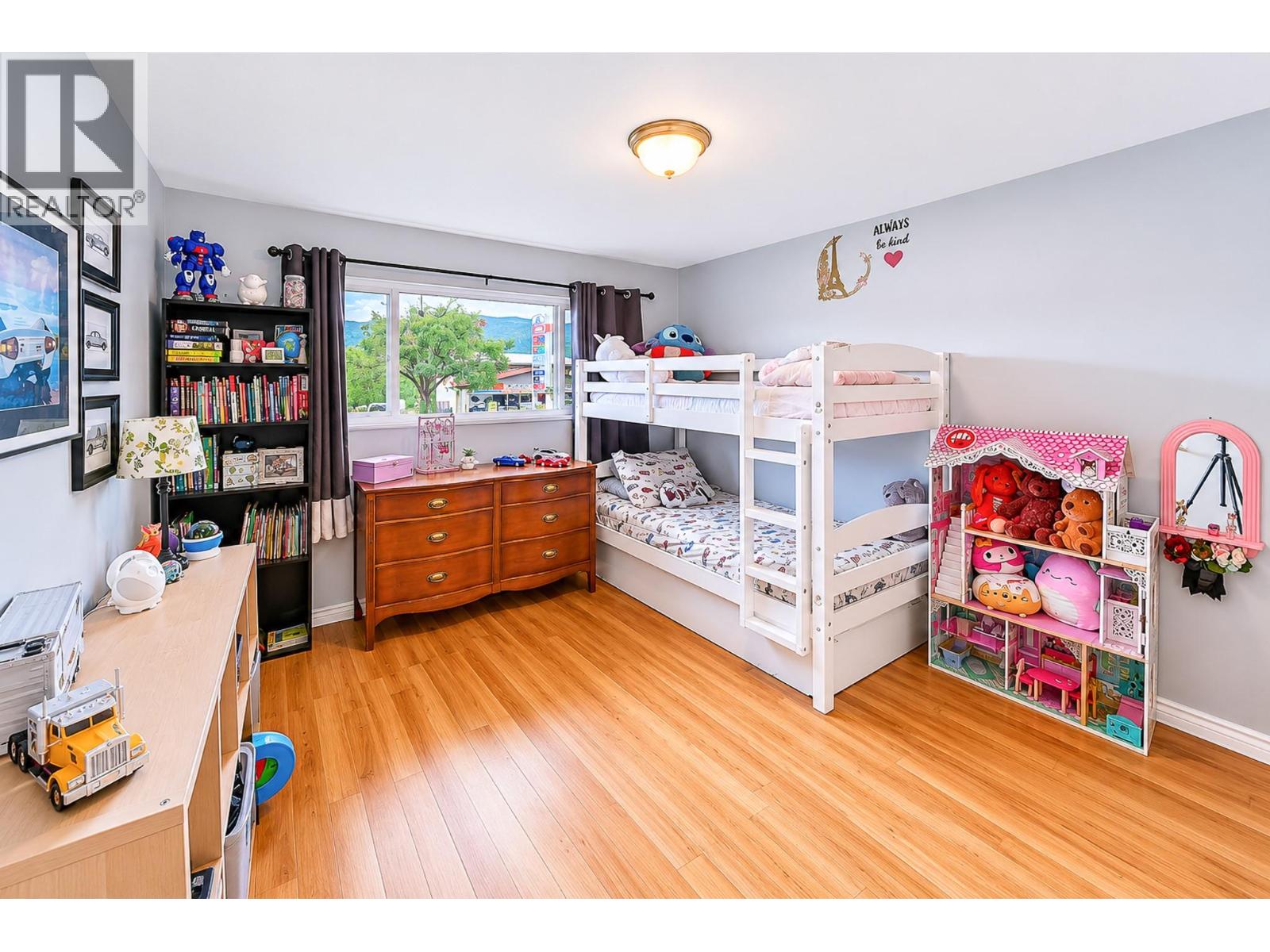 6310 Freeman Drive - 50