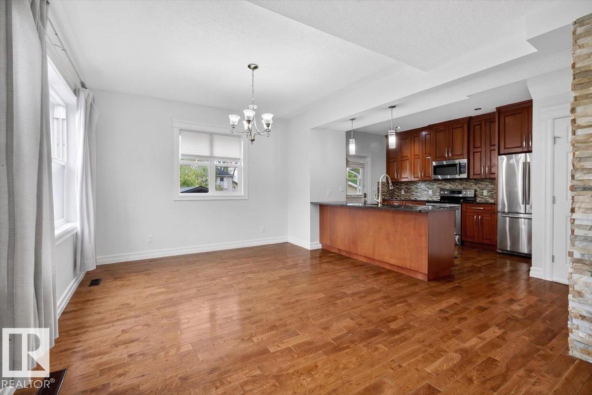 10958 88 AV NW - 9