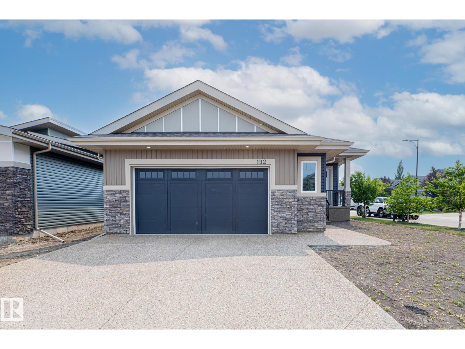 #192 50 Heatherglen DR - 2