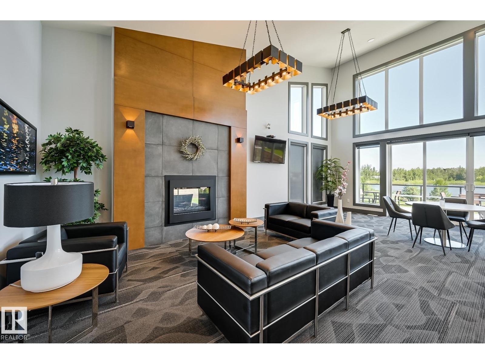 #192 50 Heatherglen DR - 38