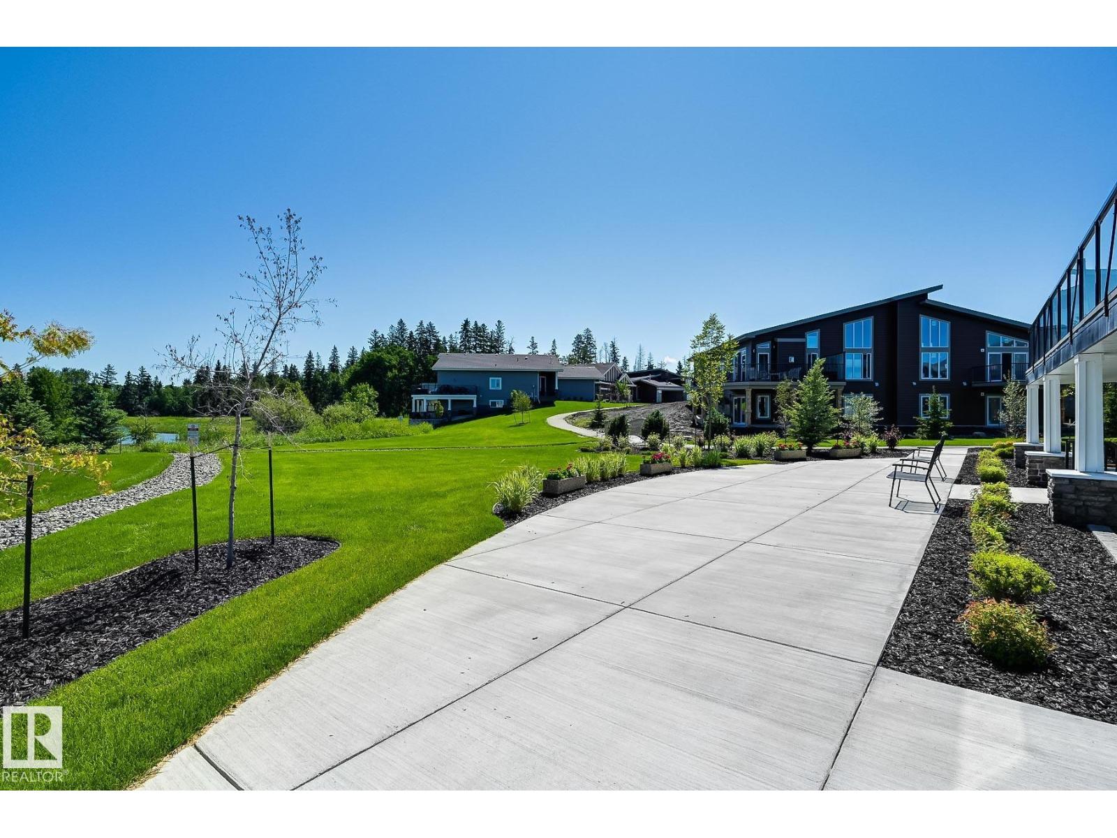 #192 50 Heatherglen DR - 42