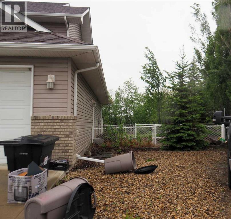 6 Spruce Close - photo 4