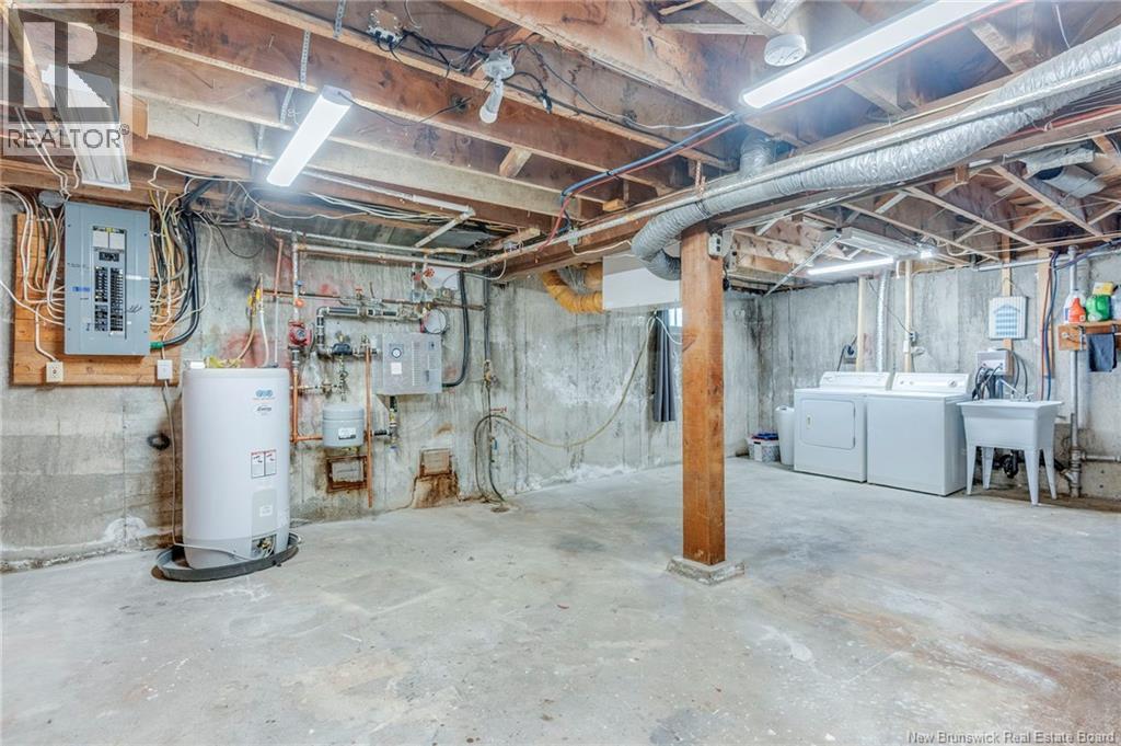 32 Knox Court - 41