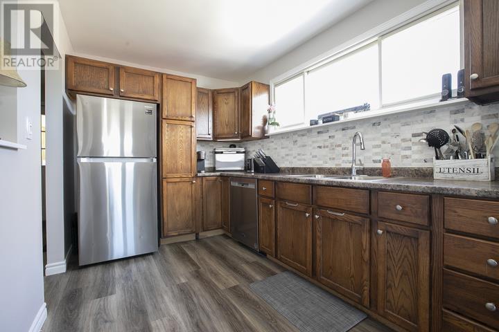 43 Weldon AVE - 17