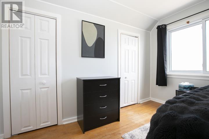 43 Weldon AVE - 37