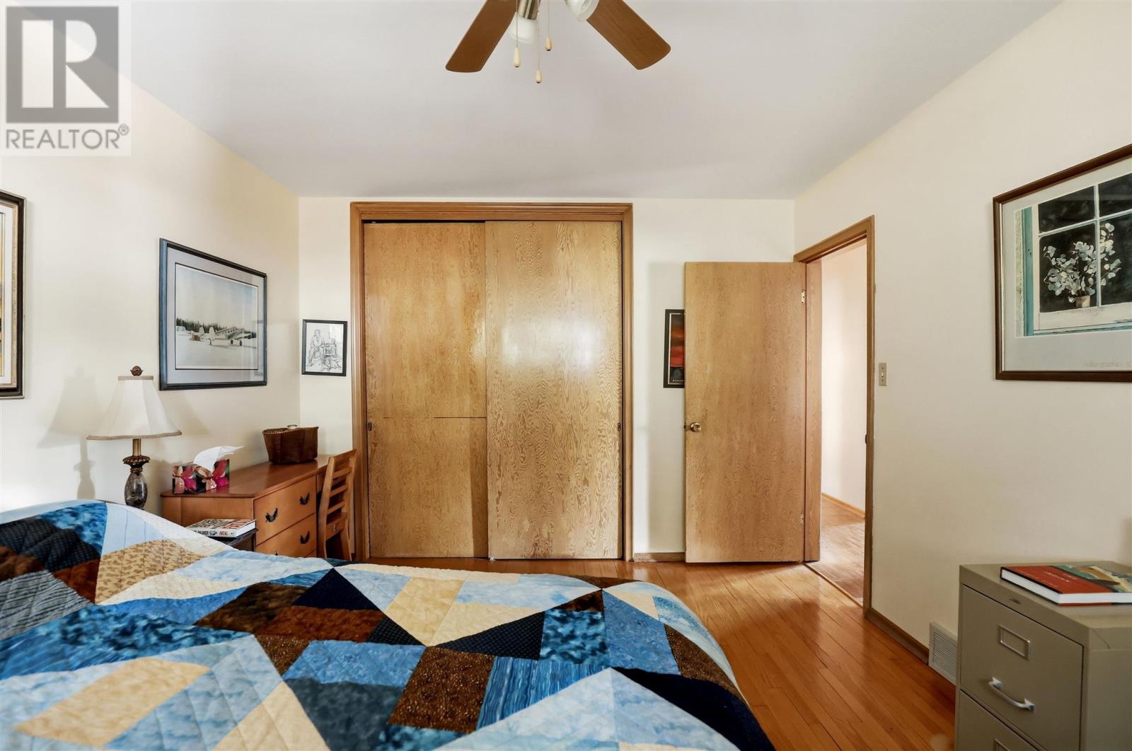 48 Creery AVE - 33