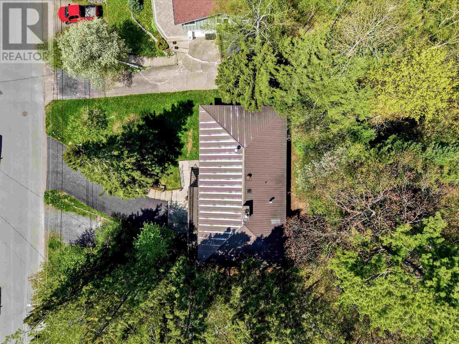 48 Creery AVE - 39