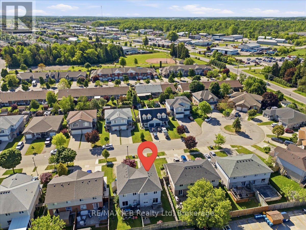 528 NELSON STREET W - Image 3