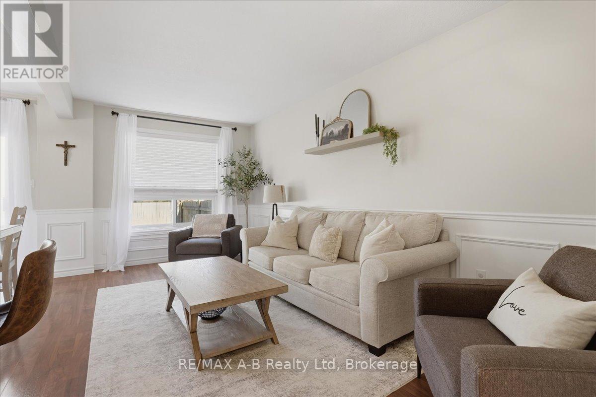 528 NELSON STREET W - 9