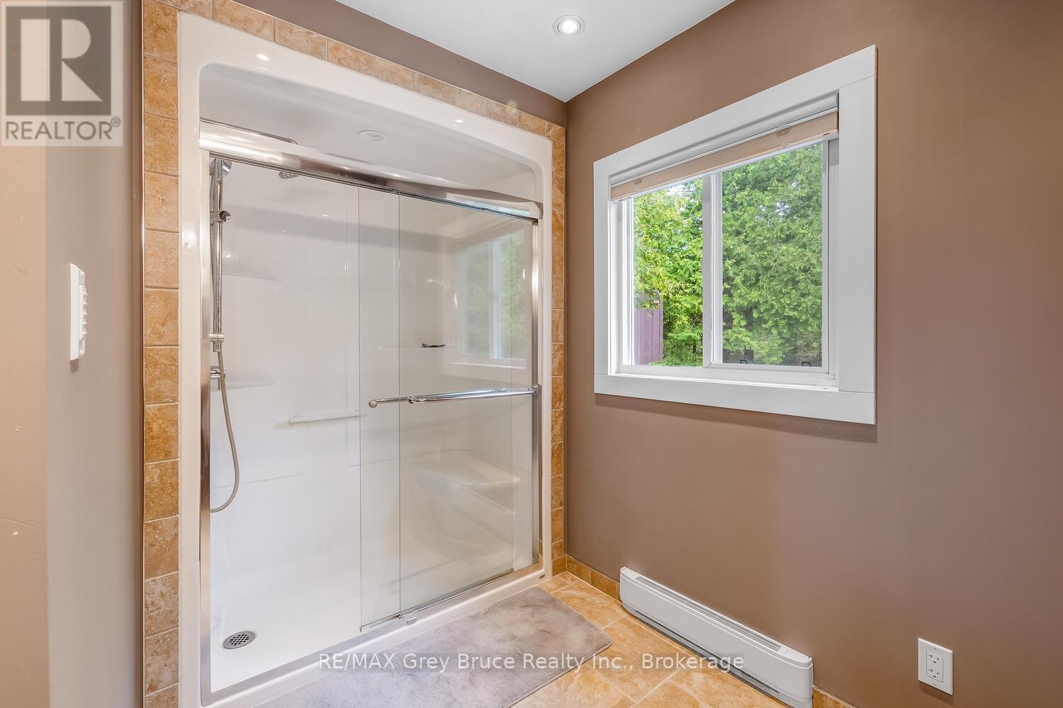 68 TAMARAC ROAD - 22